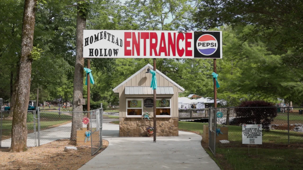 A festival weekend at Homestead Hollow